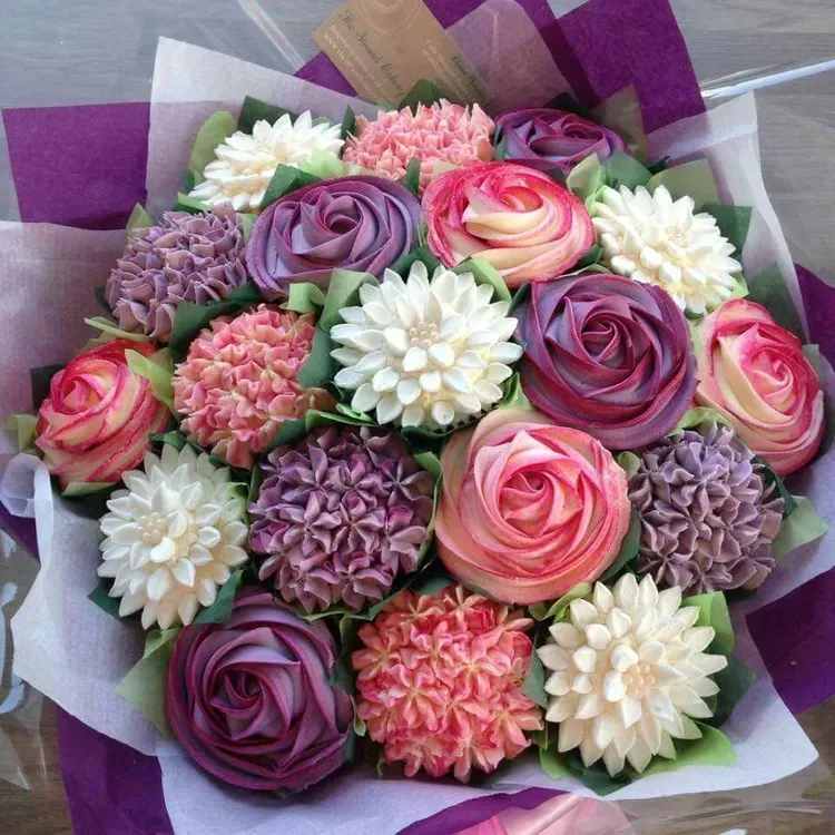 Free Edible Arrangements Cupcake
