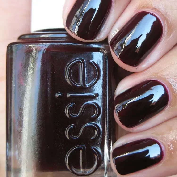 Free Essie X Wicked For Good Nail Polish