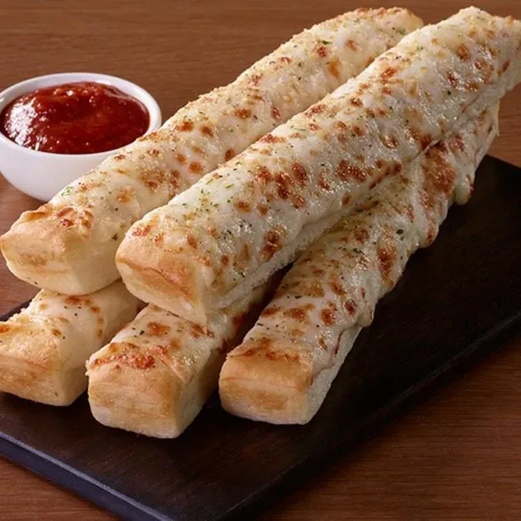 Free Pizza Hut Treats