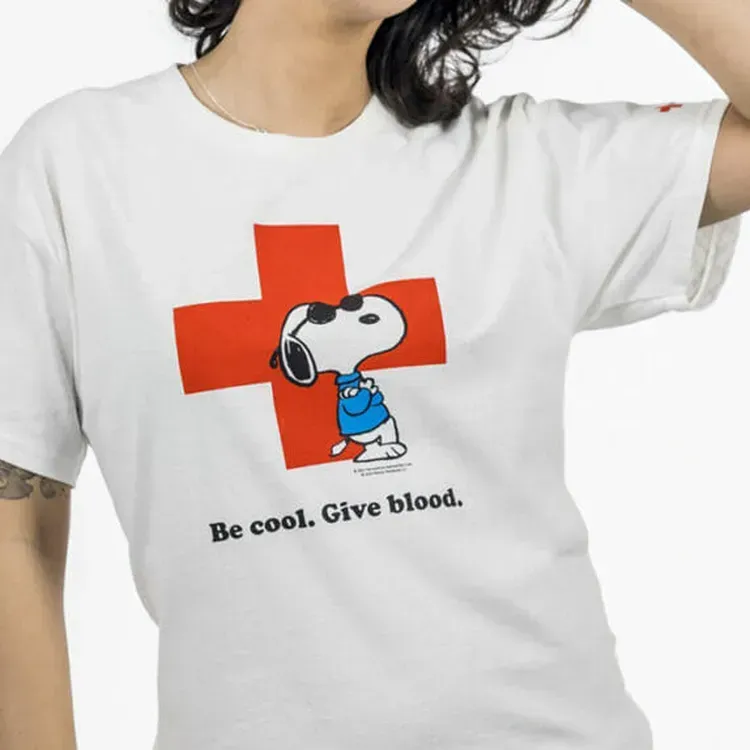 Free Red Cross X PEANUTS T-shirt